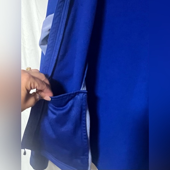 The North Face Royal Blue Two Toned Softshell Jacket Activewear Hiking Layering - Picture 9 of 12